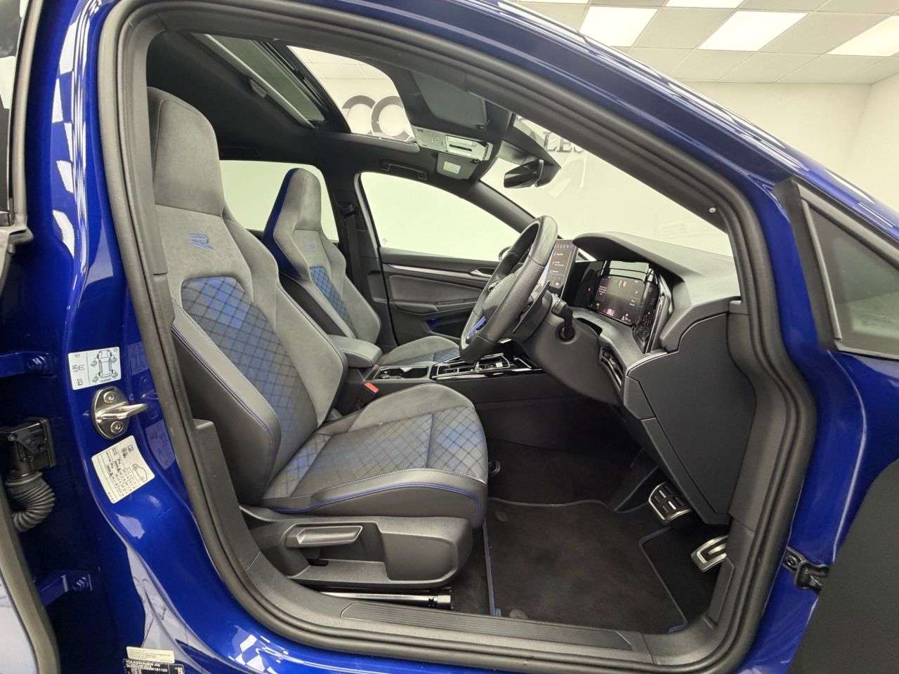 2025 VOLKSWAGEN GOLF 2025 VOLKSWAGEN GOLF