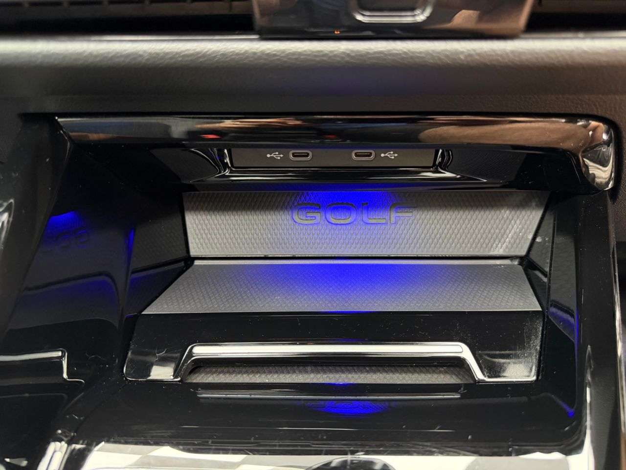 2025 VOLKSWAGEN GOLF 2025 VOLKSWAGEN GOLF