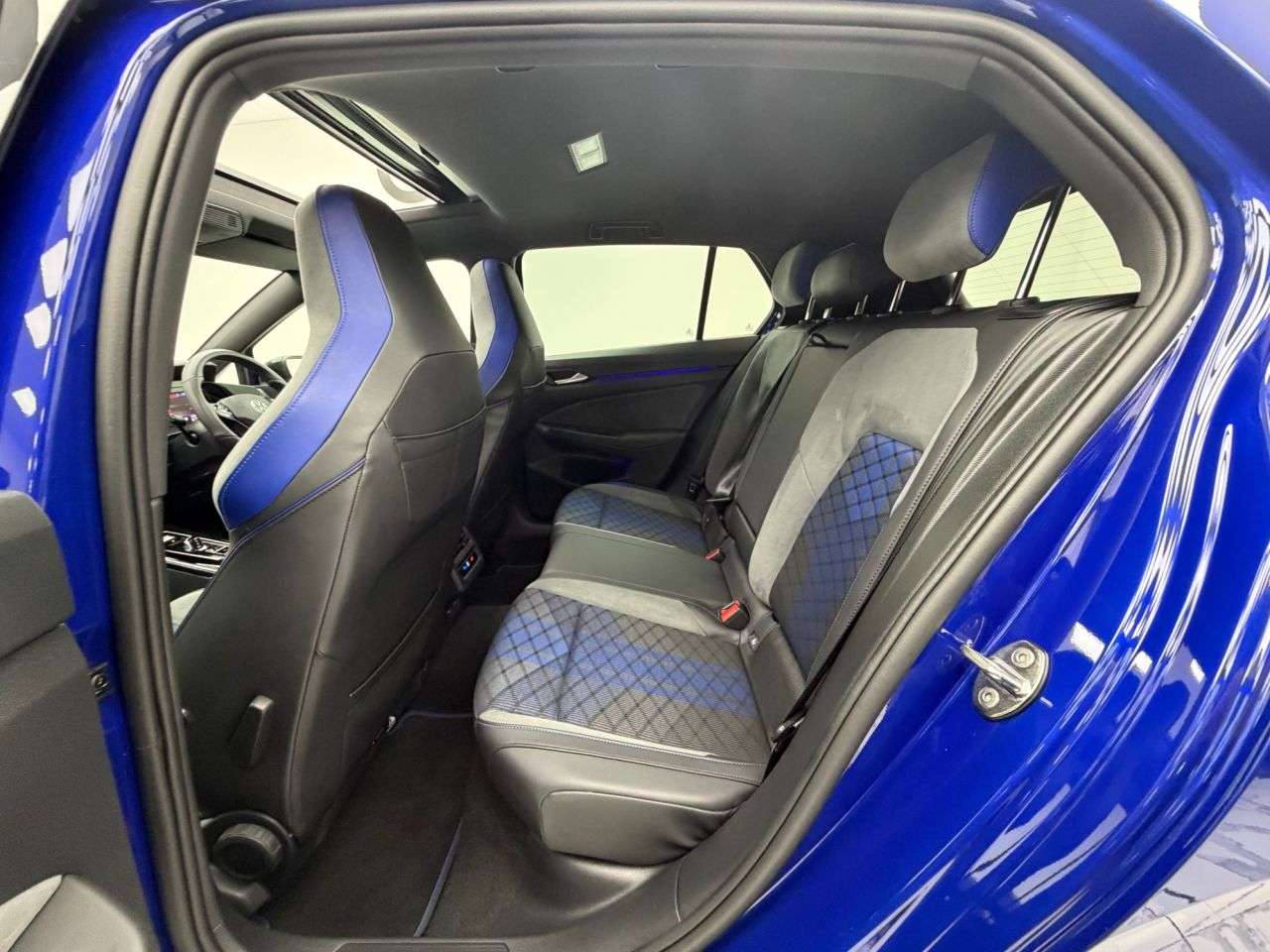 2025 VOLKSWAGEN GOLF 2025 VOLKSWAGEN GOLF