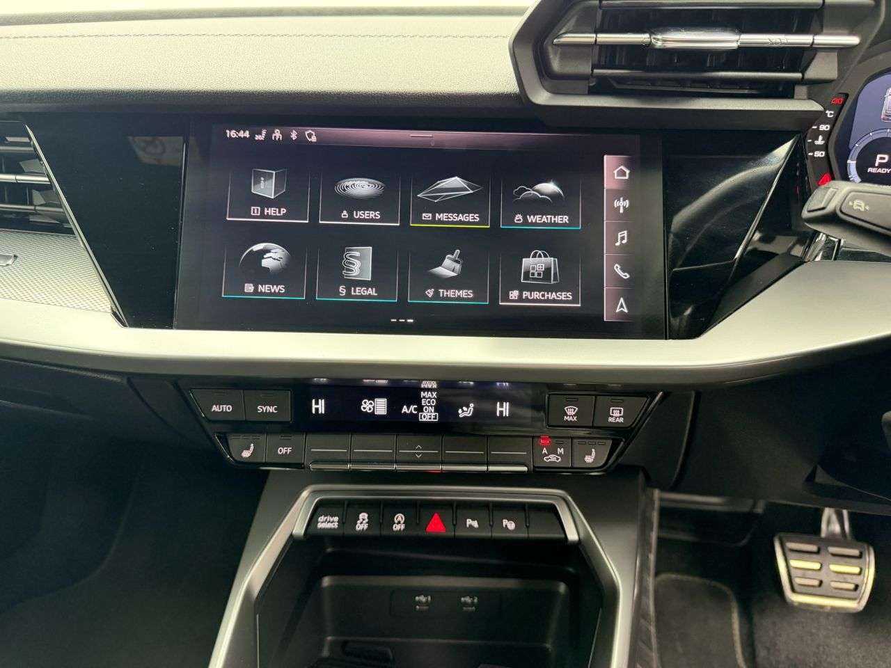 2024 AUDI A3 2024 AUDI A3