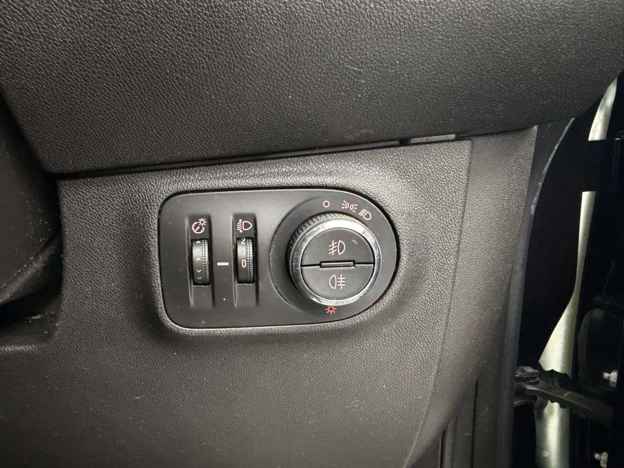 2015 VAUXHALL CORSA 2015 VAUXHALL CORSA