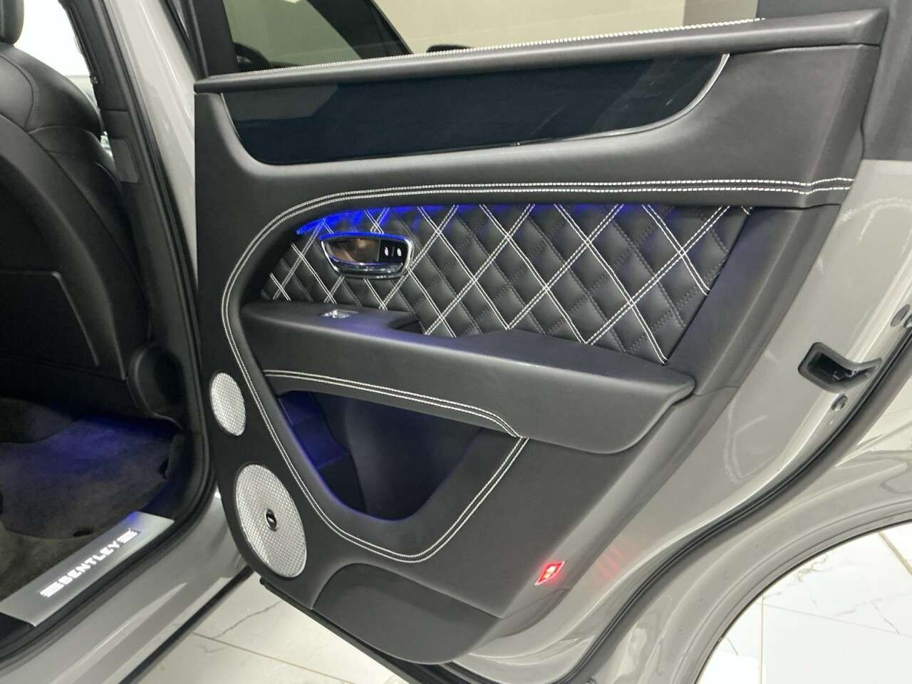 2021 BENTLEY BENTAYGA 2021 BENTLEY BENTAYGA