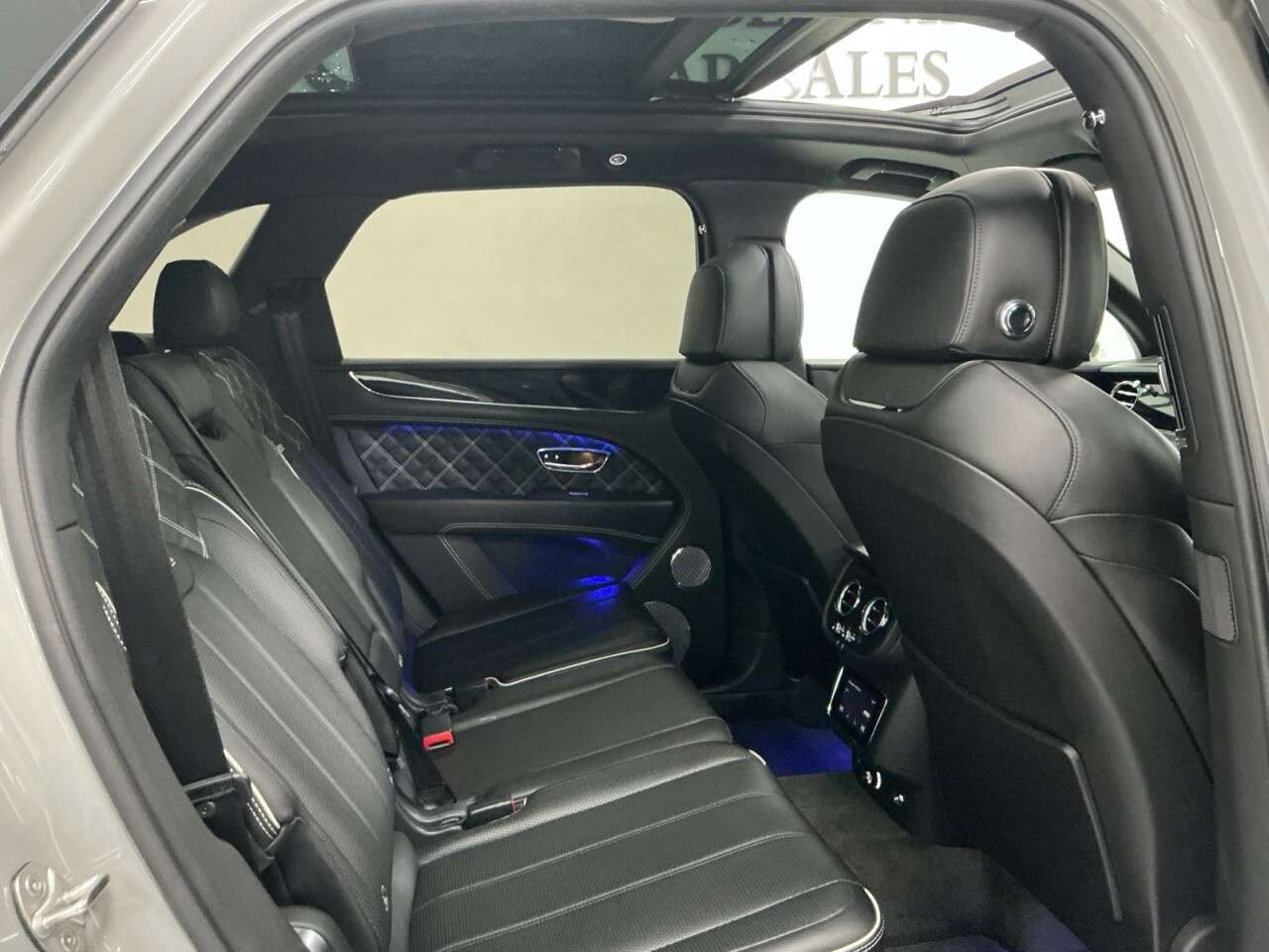 2021 BENTLEY BENTAYGA 2021 BENTLEY BENTAYGA