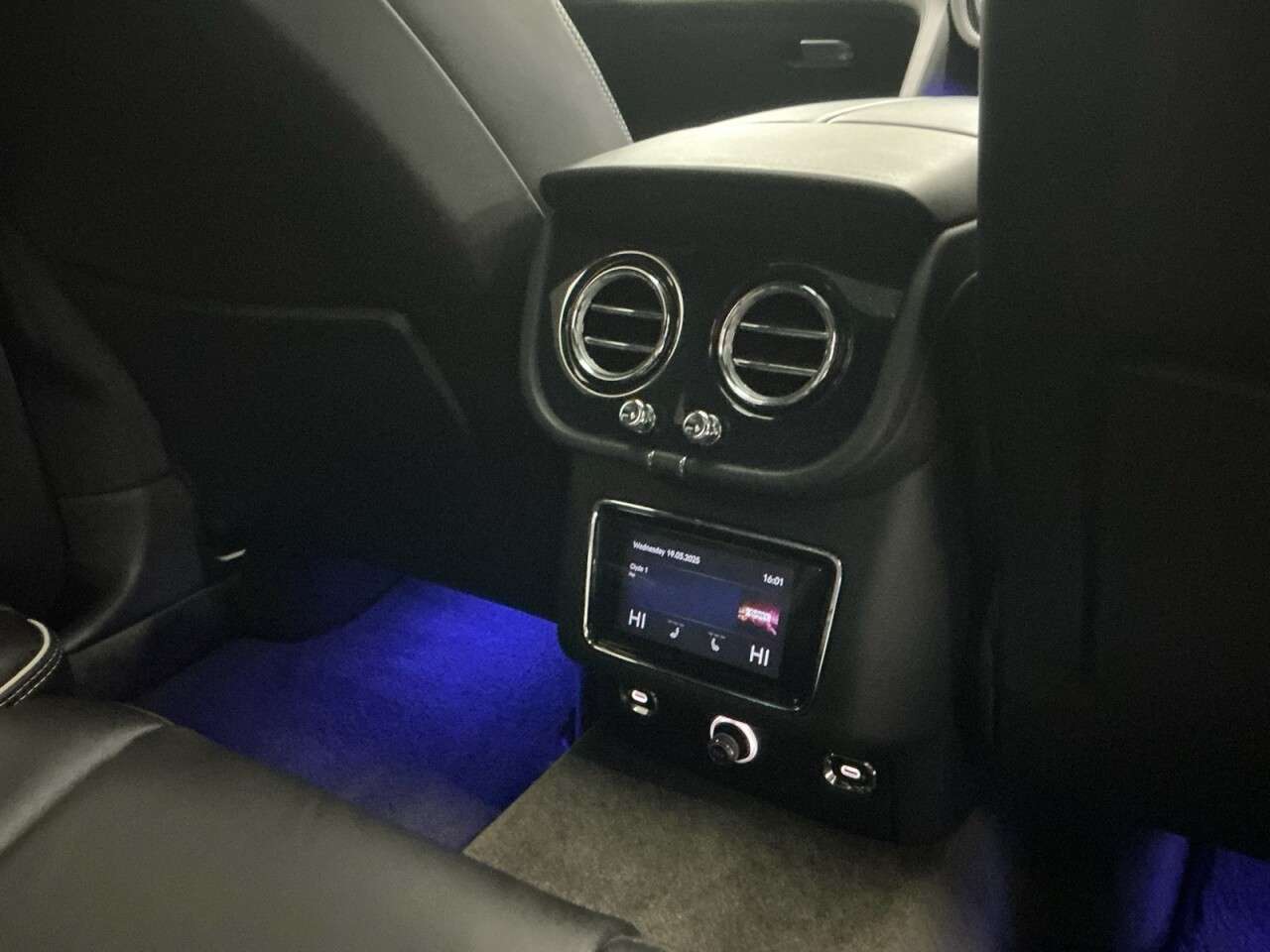 2021 BENTLEY BENTAYGA 2021 BENTLEY BENTAYGA