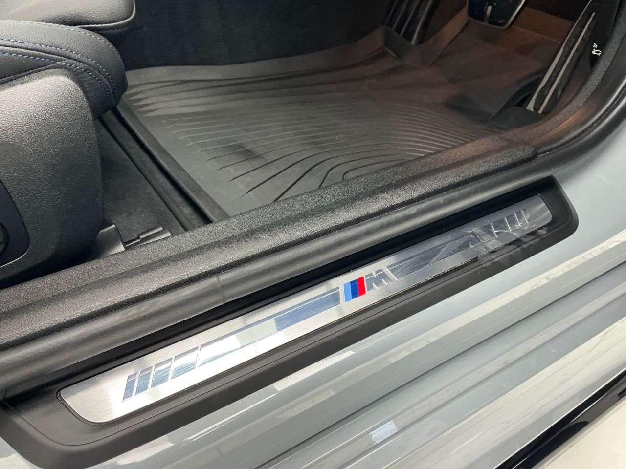 null BMW 3 SERIES null BMW 3 SERIES