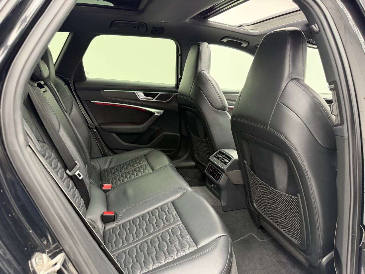 null AUDI RS6 AVANT null AUDI RS6 AVANT