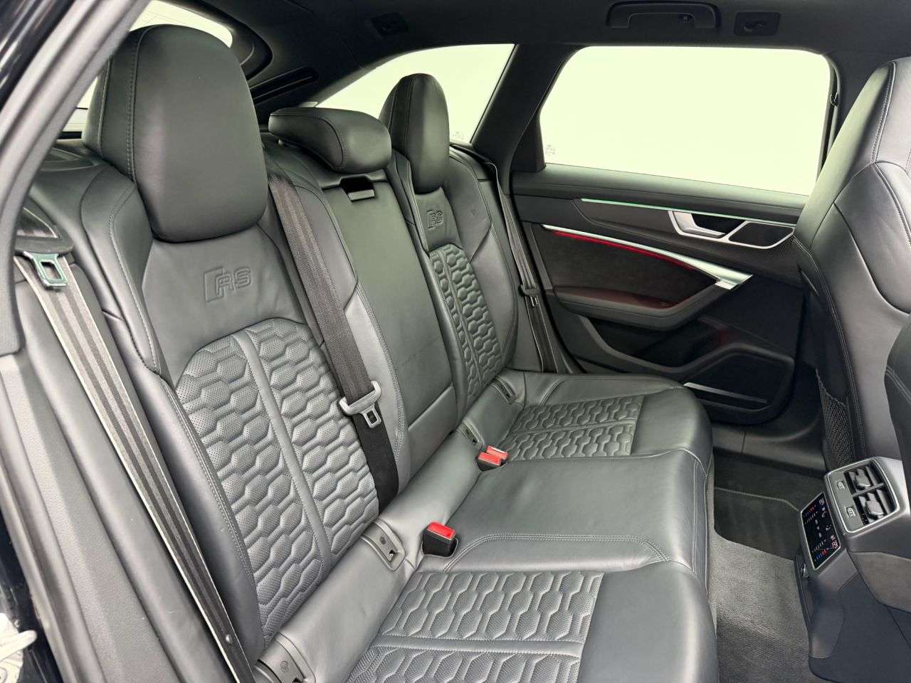 null AUDI RS6 AVANT null AUDI RS6 AVANT