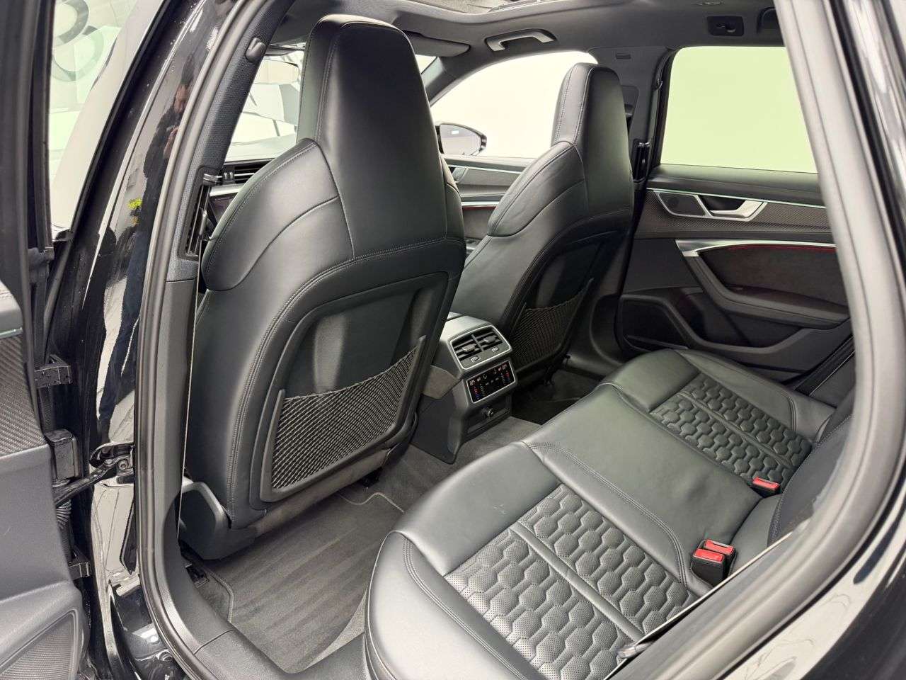 null AUDI RS6 AVANT null AUDI RS6 AVANT