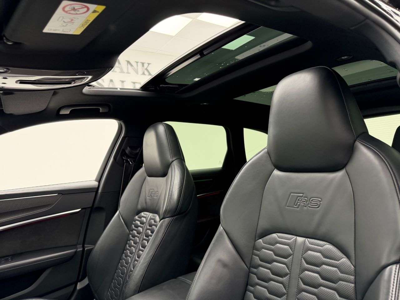 null AUDI RS6 AVANT null AUDI RS6 AVANT