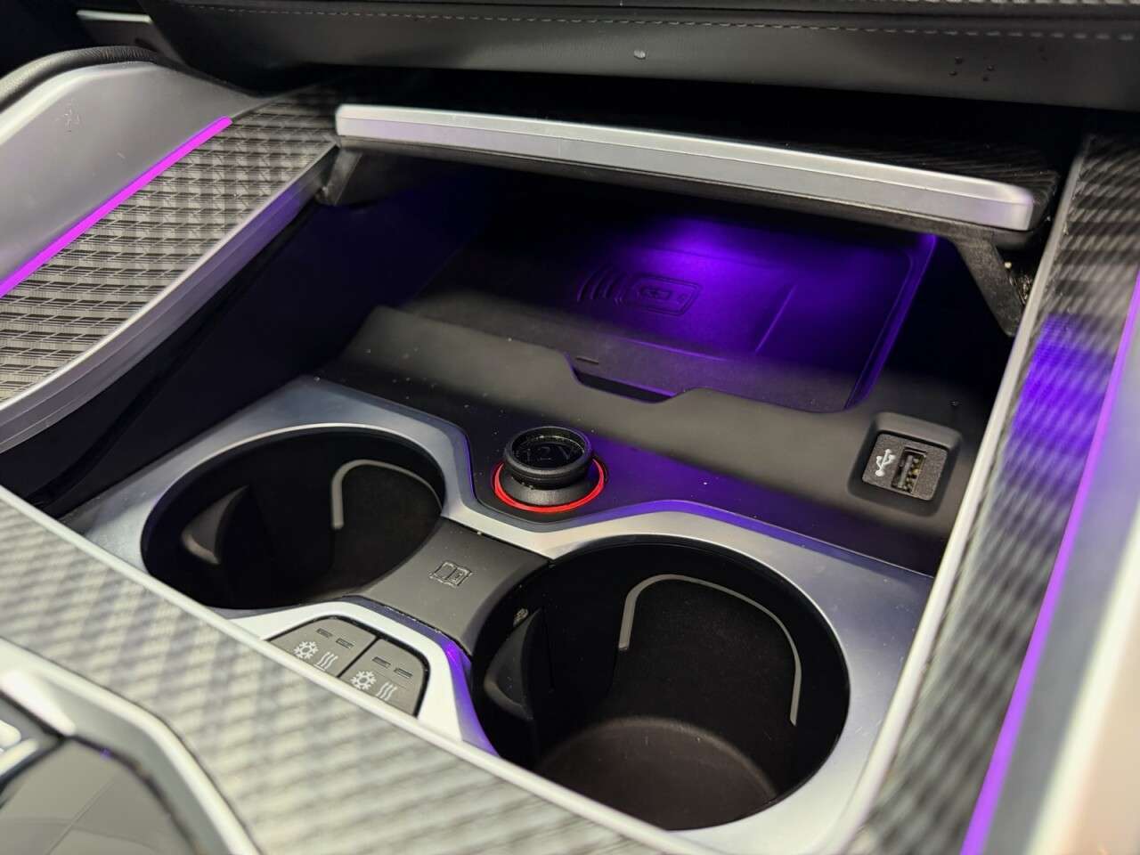 2022 BMW X5 M 2022 BMW X5 M