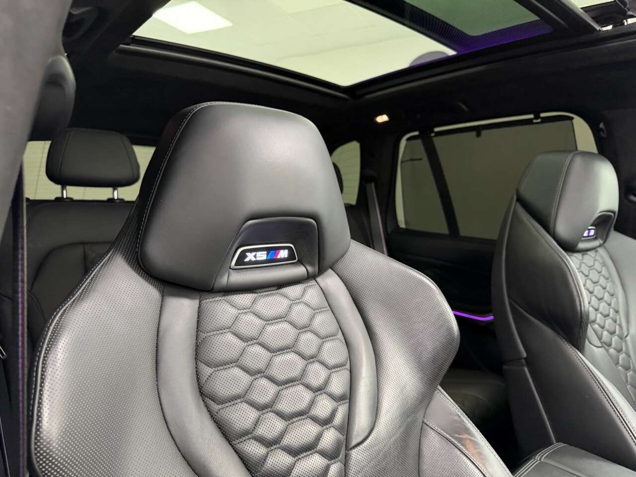 2022 BMW X5 M 2022 BMW X5 M