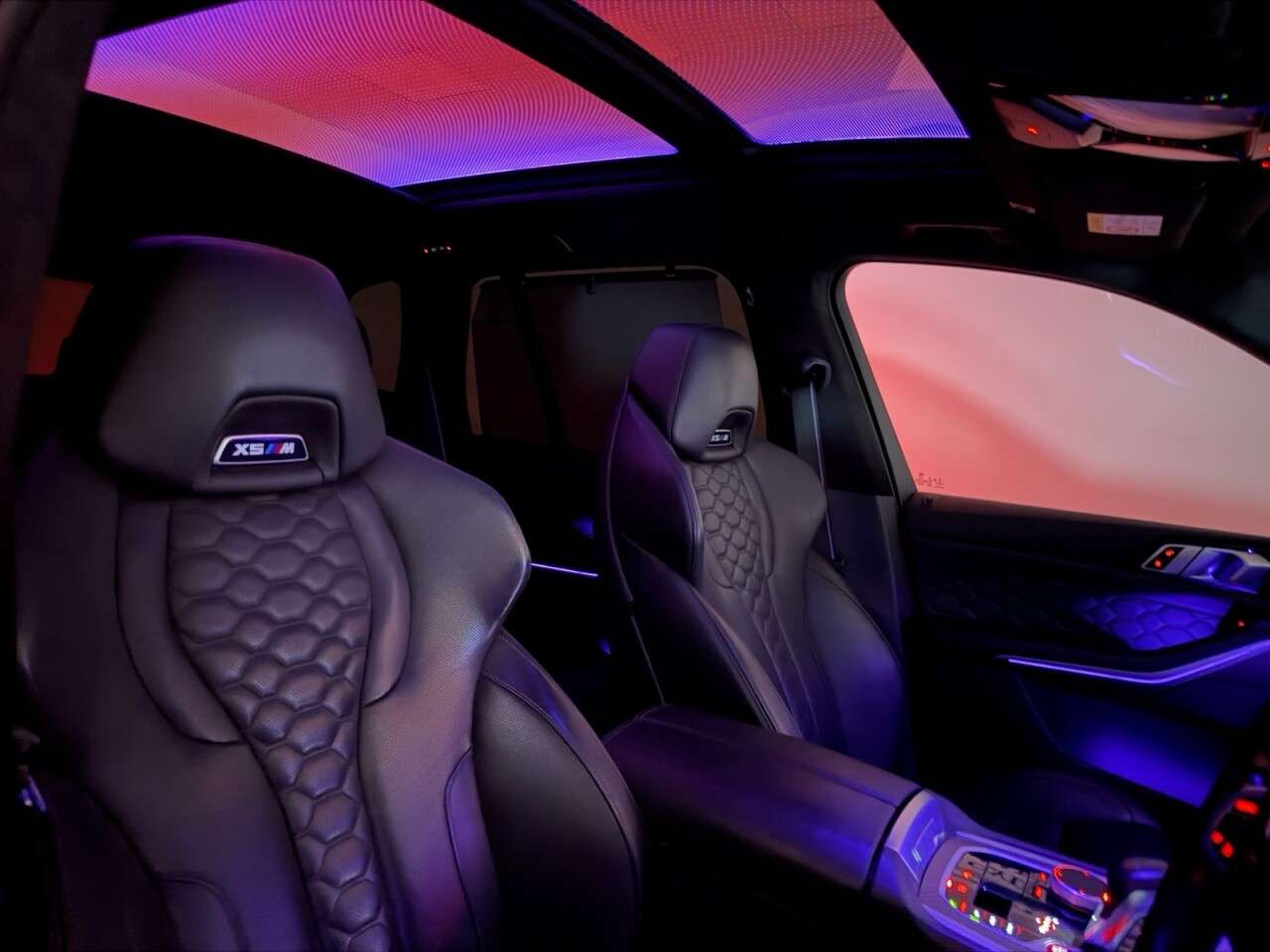 2022 BMW X5 M 2022 BMW X5 M