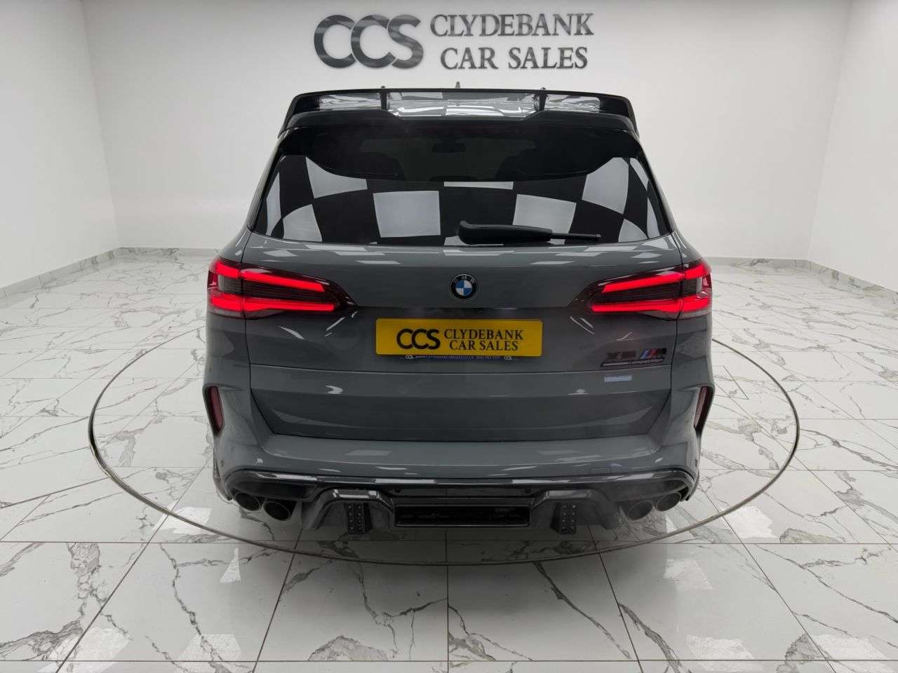 2022 BMW X5 M 2022 BMW X5 M