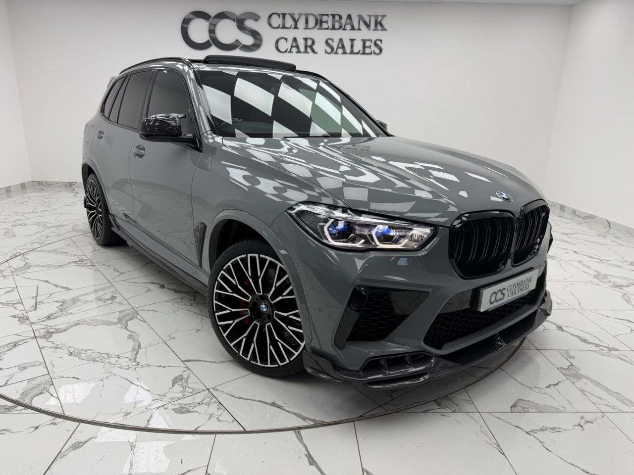2022 BMW X5 M 2022 BMW X5 M