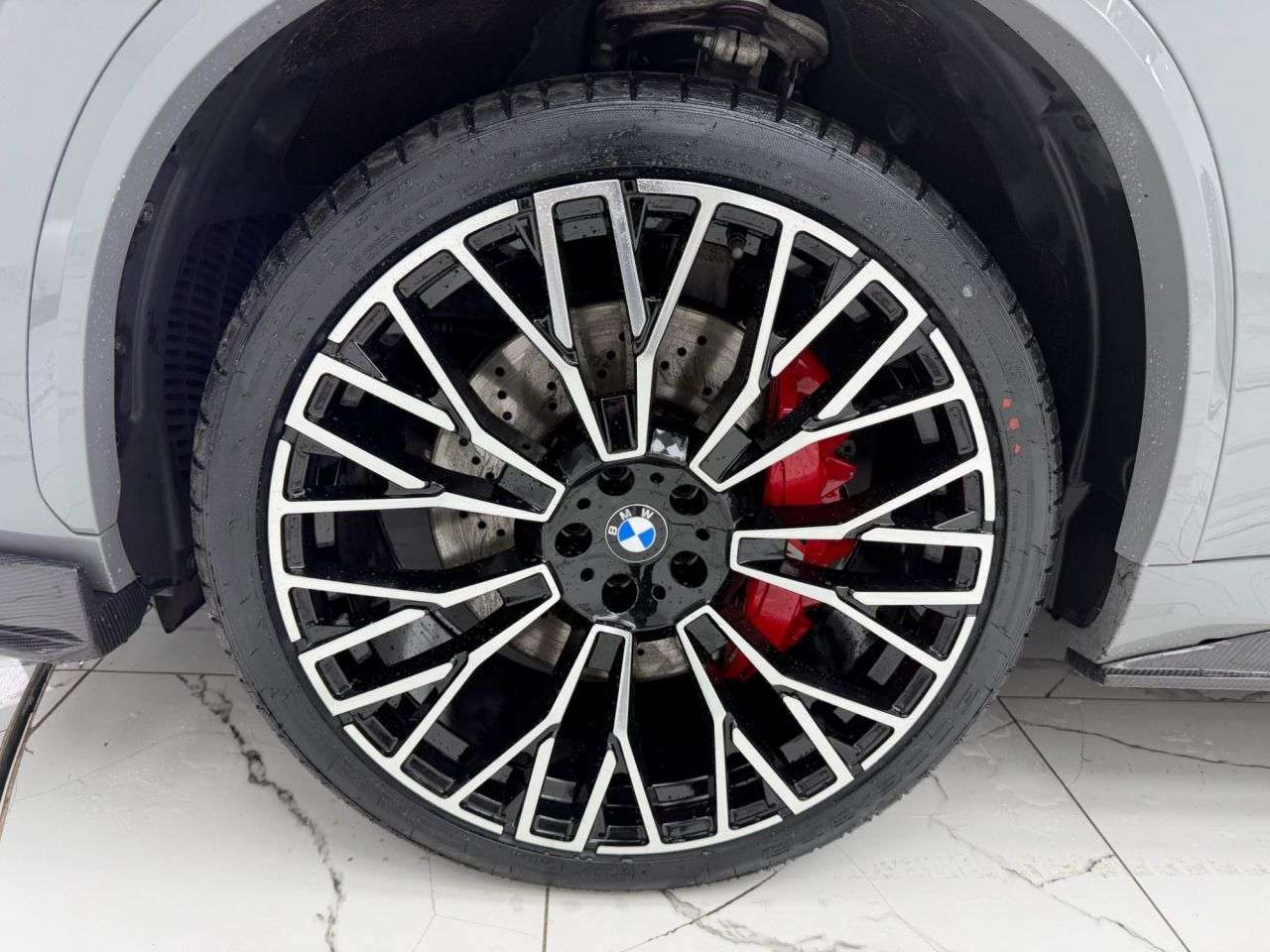 2022 BMW X5 M 2022 BMW X5 M