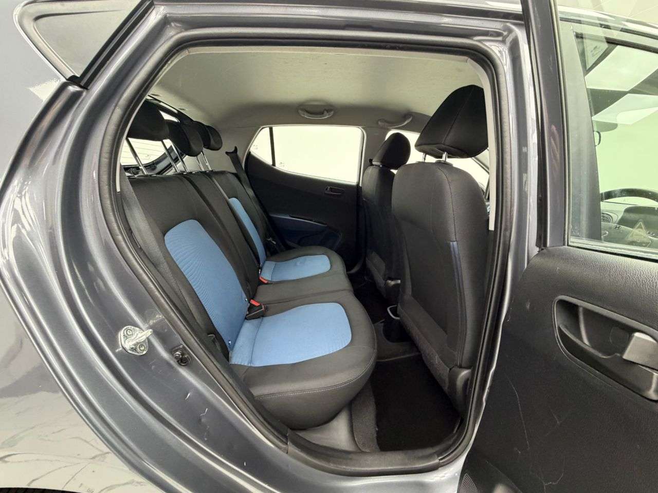 2016 HYUNDAI I10 2016 HYUNDAI I10