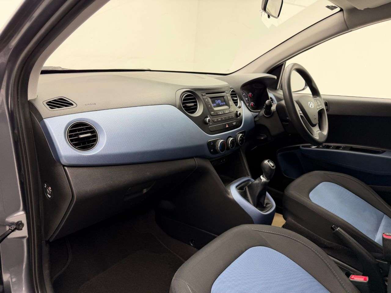 2016 HYUNDAI I10 2016 HYUNDAI I10