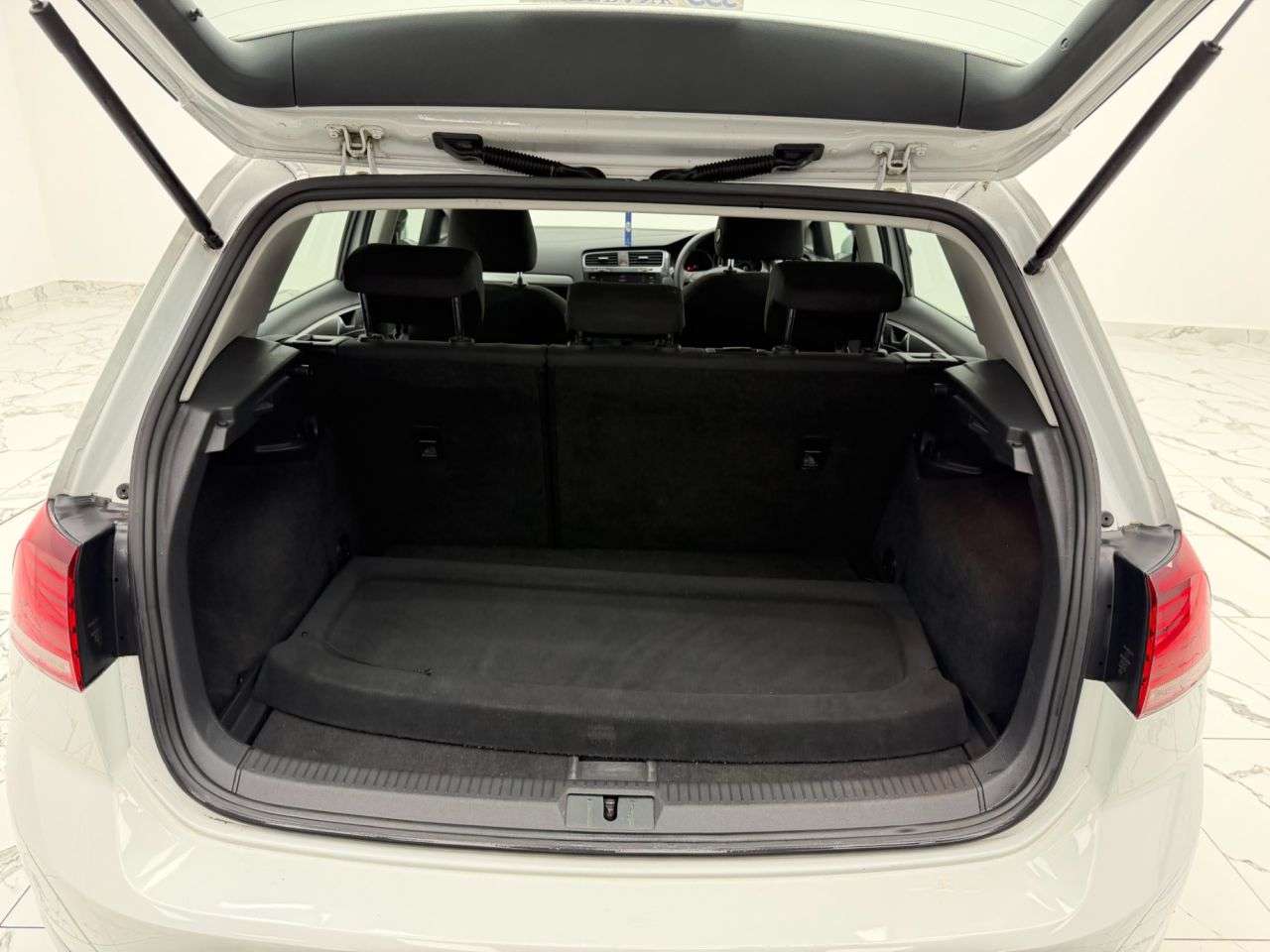 2018 VOLKSWAGEN GOLF 2018 VOLKSWAGEN GOLF