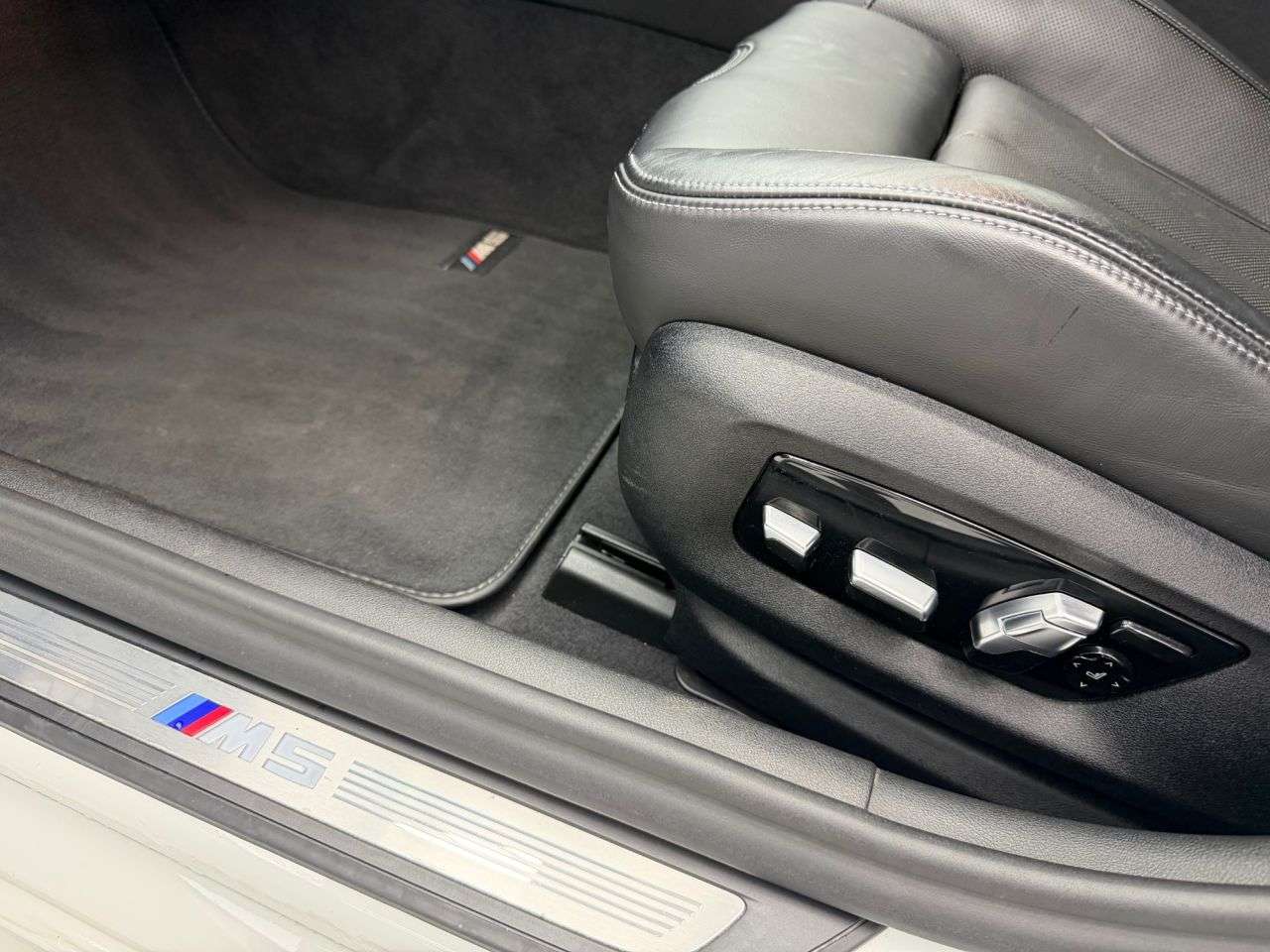 2020 BMW M5 2020 BMW M5