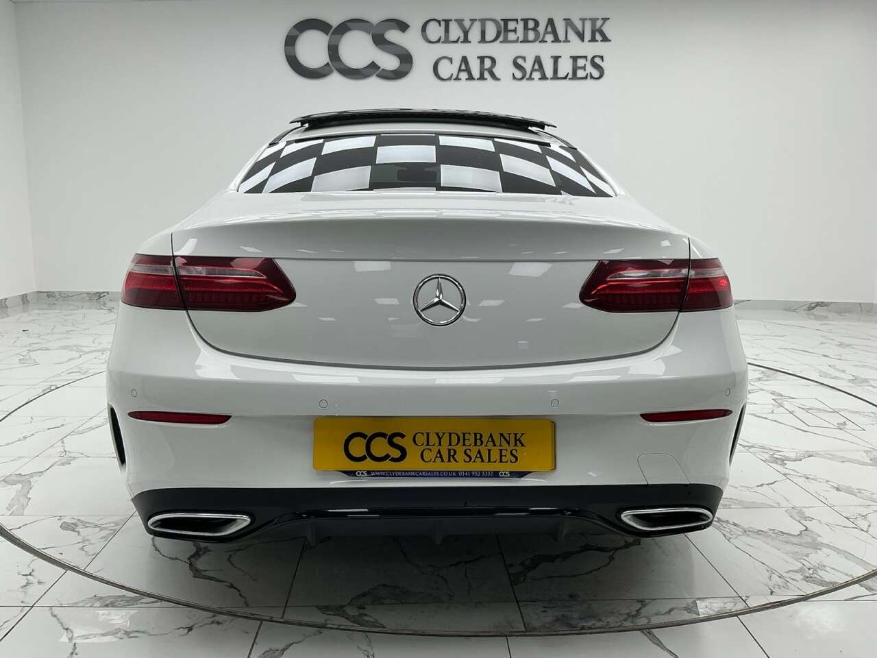 A 2018 MERCEDES-BENZ E-CLASS 2.0 E220d AMG Line (Premium) Coupe 2dr Diesel G-Tronic+ Euro 6 (s/s) (194 p A 2018 MERCEDES-BENZ E-CLASS 2.0 E220d AMG Line (Premium) Coupe 2dr Diesel G-Tronic+ Euro 6 (s/s) (194 p