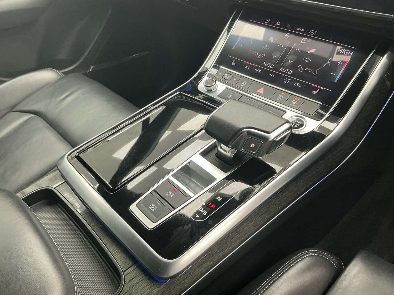 2022 AUDI Q7 2022 AUDI Q7