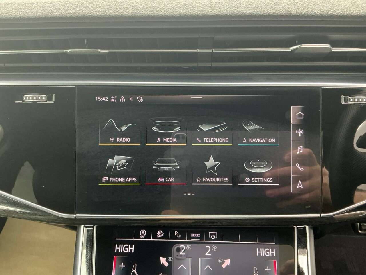 2022 AUDI Q7 2022 AUDI Q7