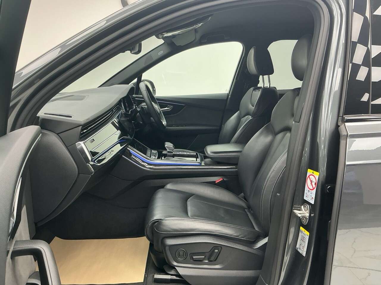 2022 AUDI Q7 2022 AUDI Q7