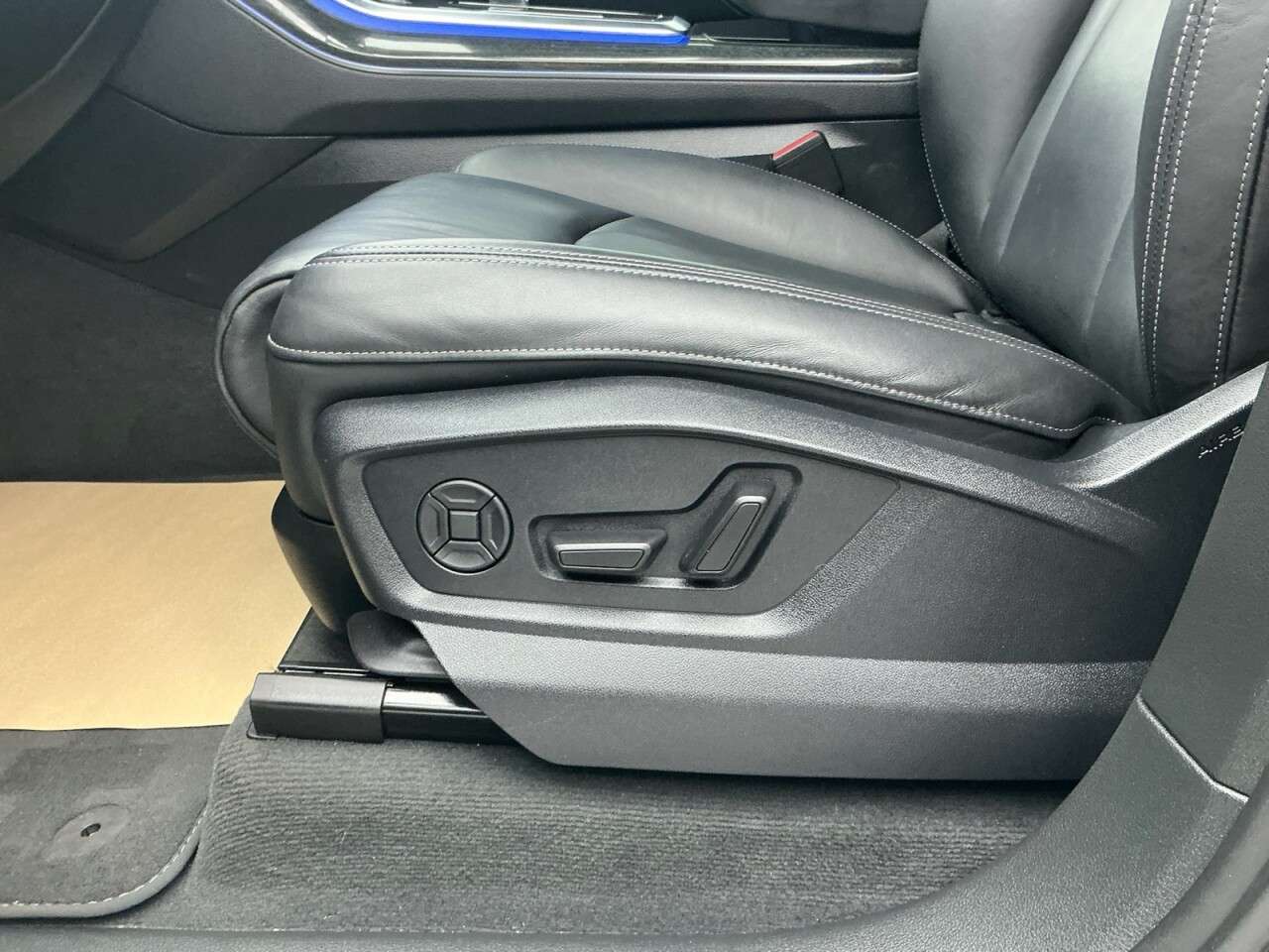 2022 AUDI Q7 2022 AUDI Q7