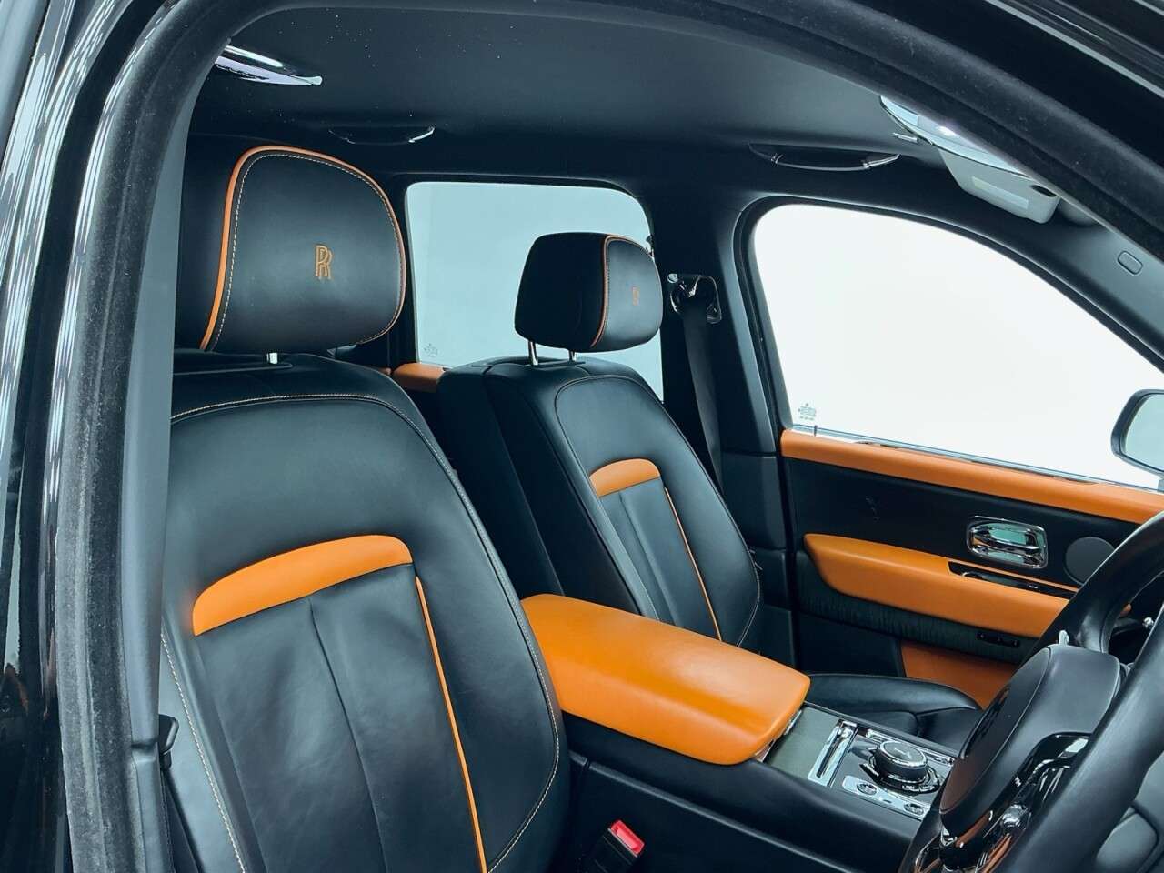 2023 ROLLS-ROYCE CULLINAN 2023 ROLLS-ROYCE CULLINAN