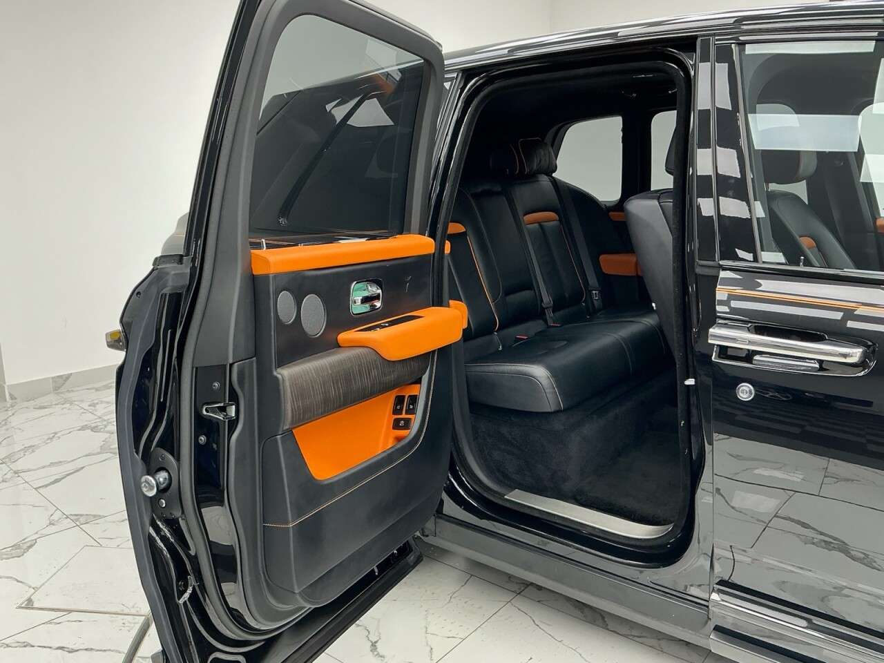 2023 ROLLS-ROYCE CULLINAN 2023 ROLLS-ROYCE CULLINAN