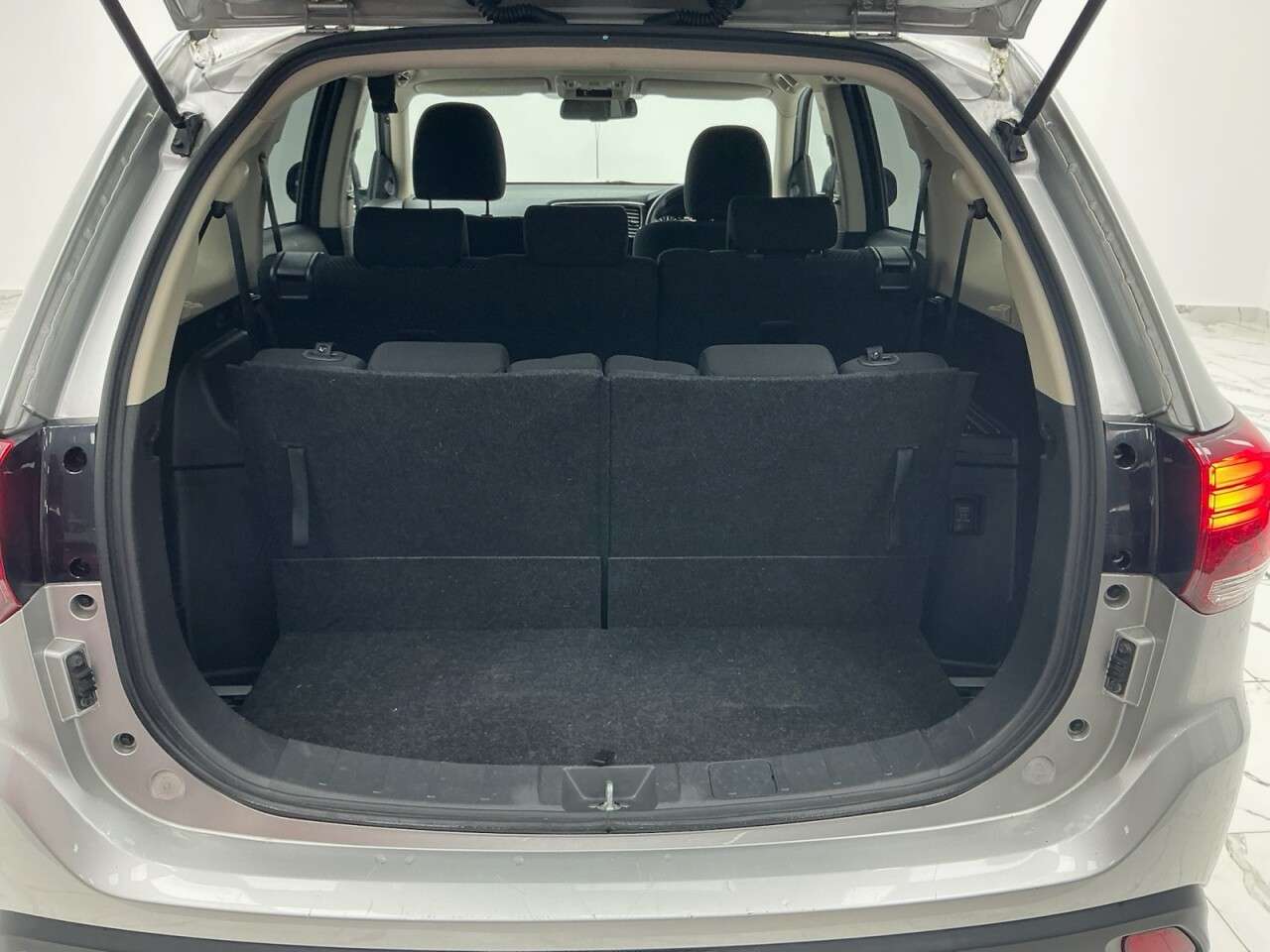 2020 MITSUBISHI OUTLANDER 2020 MITSUBISHI OUTLANDER