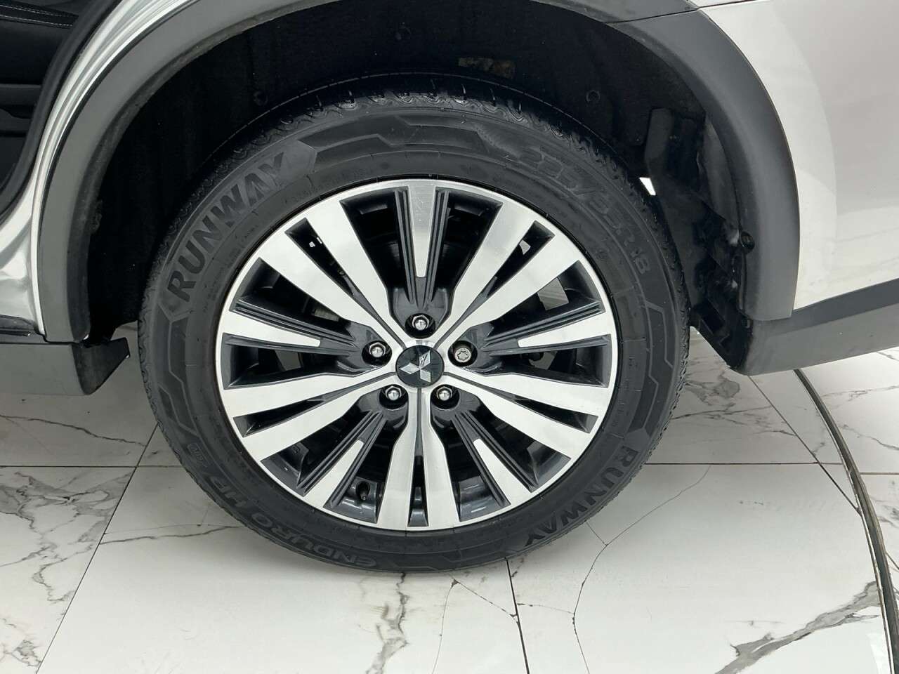 2020 MITSUBISHI OUTLANDER 2020 MITSUBISHI OUTLANDER