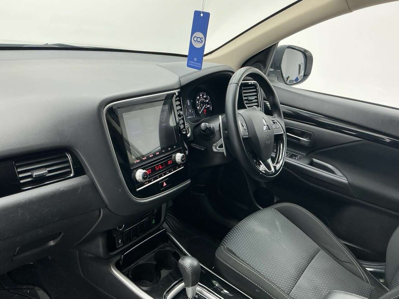 2020 MITSUBISHI OUTLANDER 2020 MITSUBISHI OUTLANDER