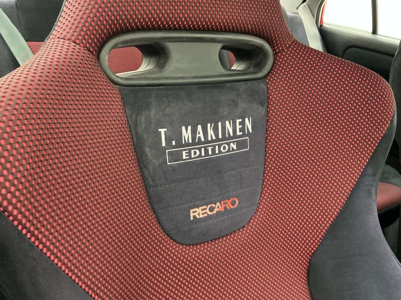 2000 MITSUBISHI LANCER EVOLUTION 2000 MITSUBISHI LANCER EVOLUTION