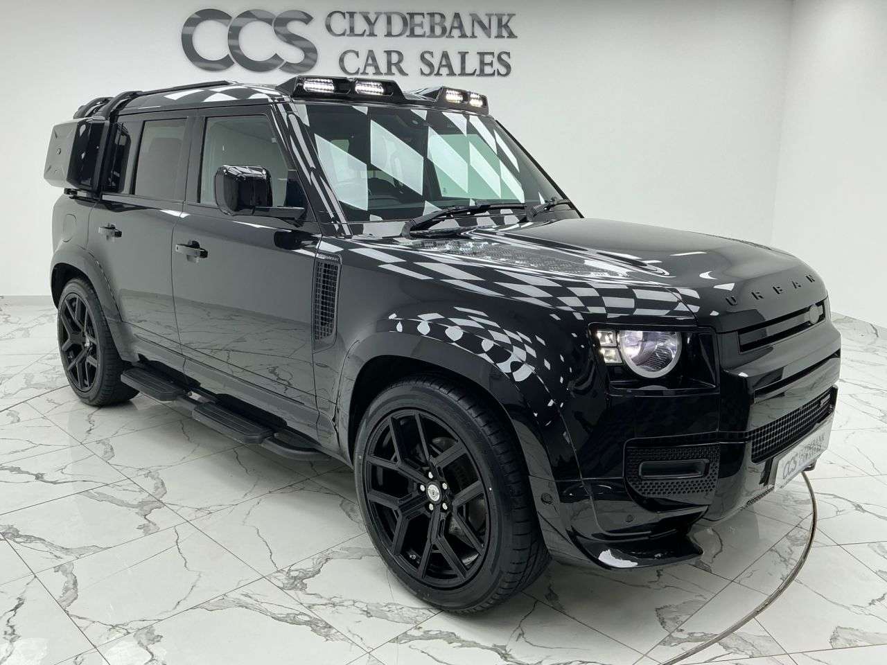 A 2022 LAND ROVER DEFENDER 3.0 D250 MHEV X-Dynamic S SUV 5dr Diesel Auto 4WD Euro 6 (s/s) (250 ps) 2 K A 2022 LAND ROVER DEFENDER 3.0 D250 MHEV X-Dynamic S SUV 5dr Diesel Auto 4WD Euro 6 (s/s) (250 ps) 2 K