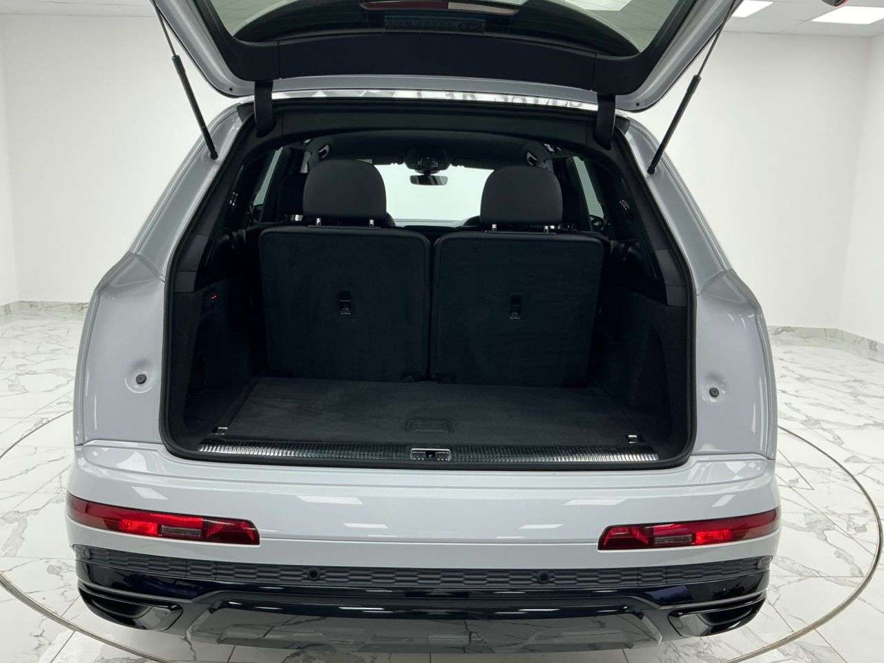 2022 AUDI Q7 2022 AUDI Q7