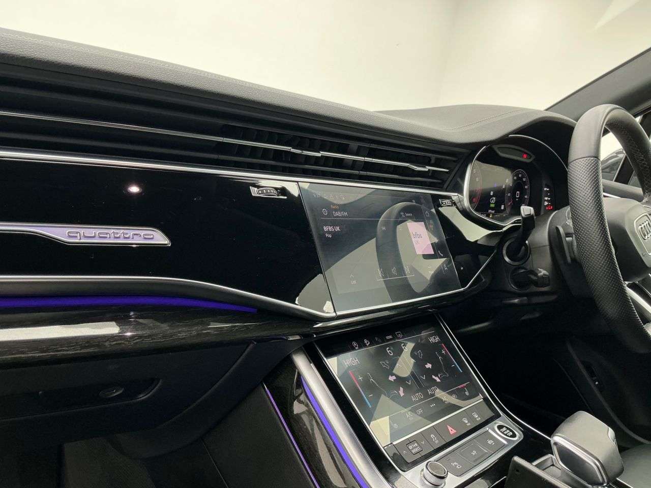 2022 AUDI Q7 2022 AUDI Q7