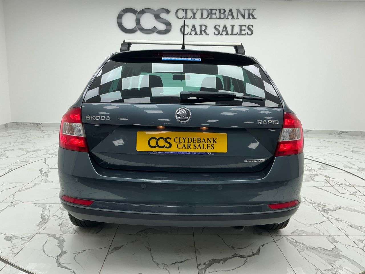 A 2015 SKODA RAPID 1.6 TDI GreenLine Hatchback 5dr Diesel Manual Euro 5 (s/s) (90 ps) A 2015 SKODA RAPID 1.6 TDI GreenLine Hatchback 5dr Diesel Manual Euro 5 (s/s) (90 ps)