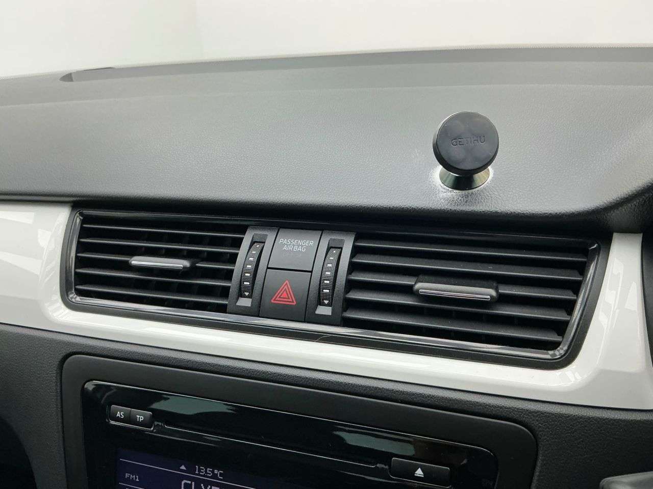 2015 SKODA RAPID 2015 SKODA RAPID