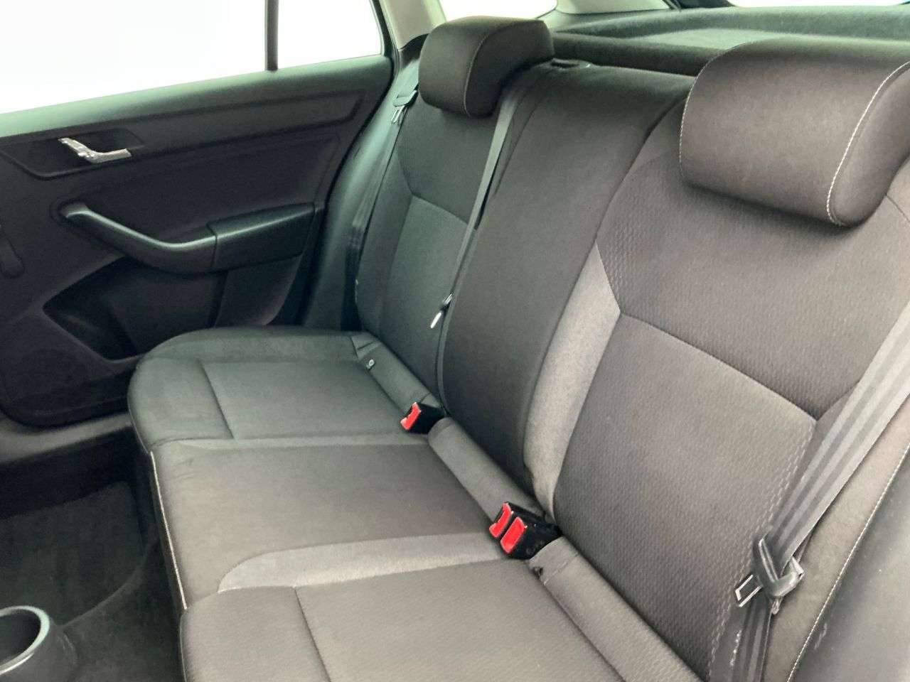 2015 SKODA RAPID 2015 SKODA RAPID