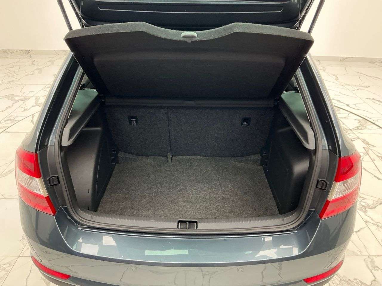 2015 SKODA RAPID 2015 SKODA RAPID