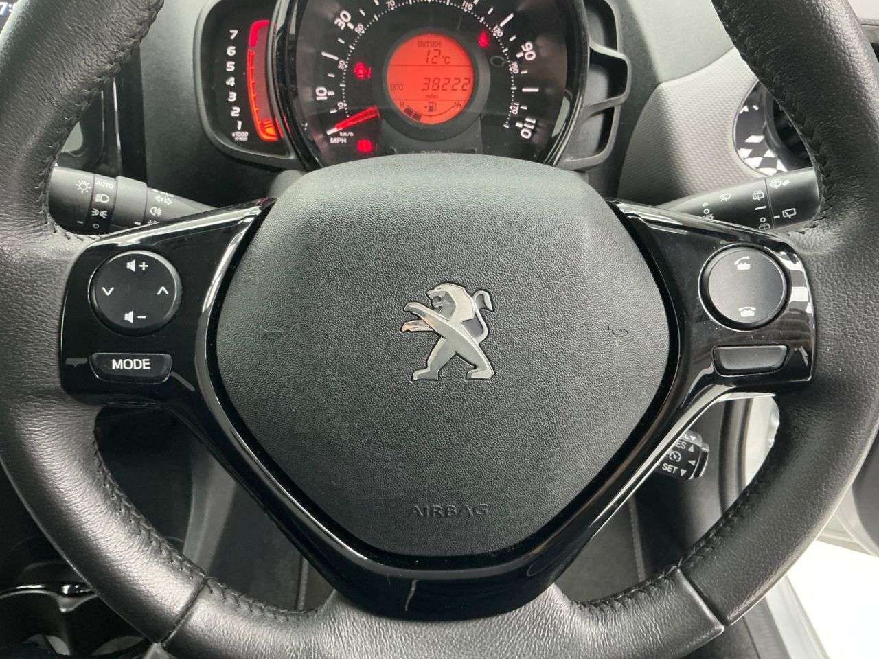 2021 PEUGEOT 108 2021 PEUGEOT 108