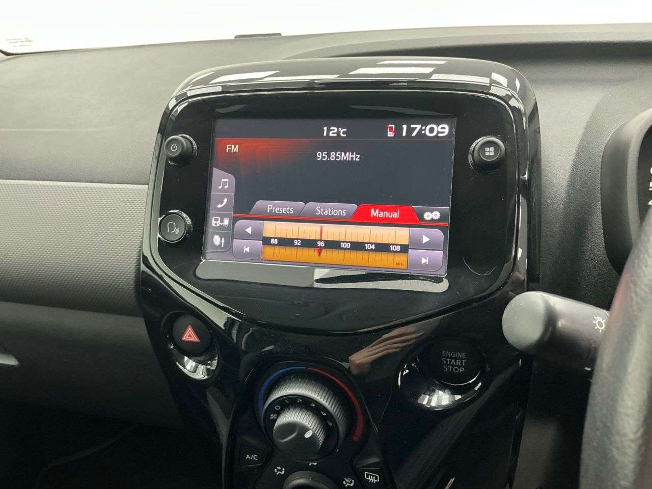 2021 PEUGEOT 108 2021 PEUGEOT 108