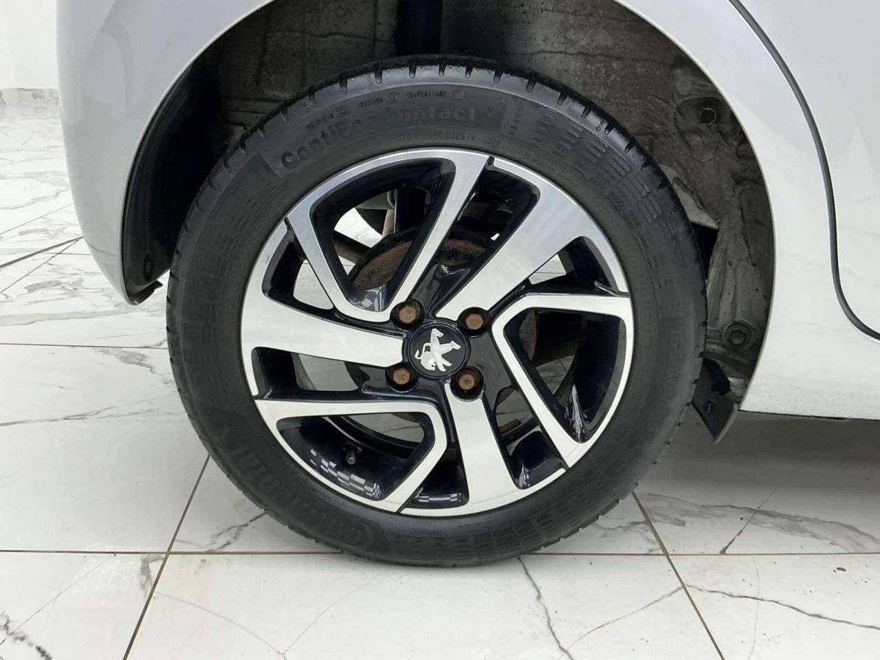 2021 PEUGEOT 108 2021 PEUGEOT 108