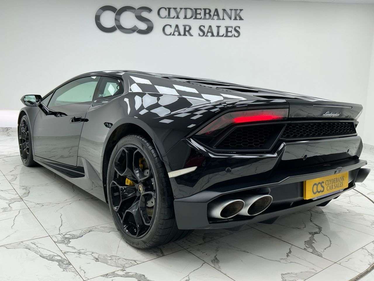 A 2017 LAMBORGHINI HURACAN 5.2L 12 Months MOT, Nose Lift, Full PPF A 2017 LAMBORGHINI HURACAN 5.2L 12 Months MOT, Nose Lift, Full PPF