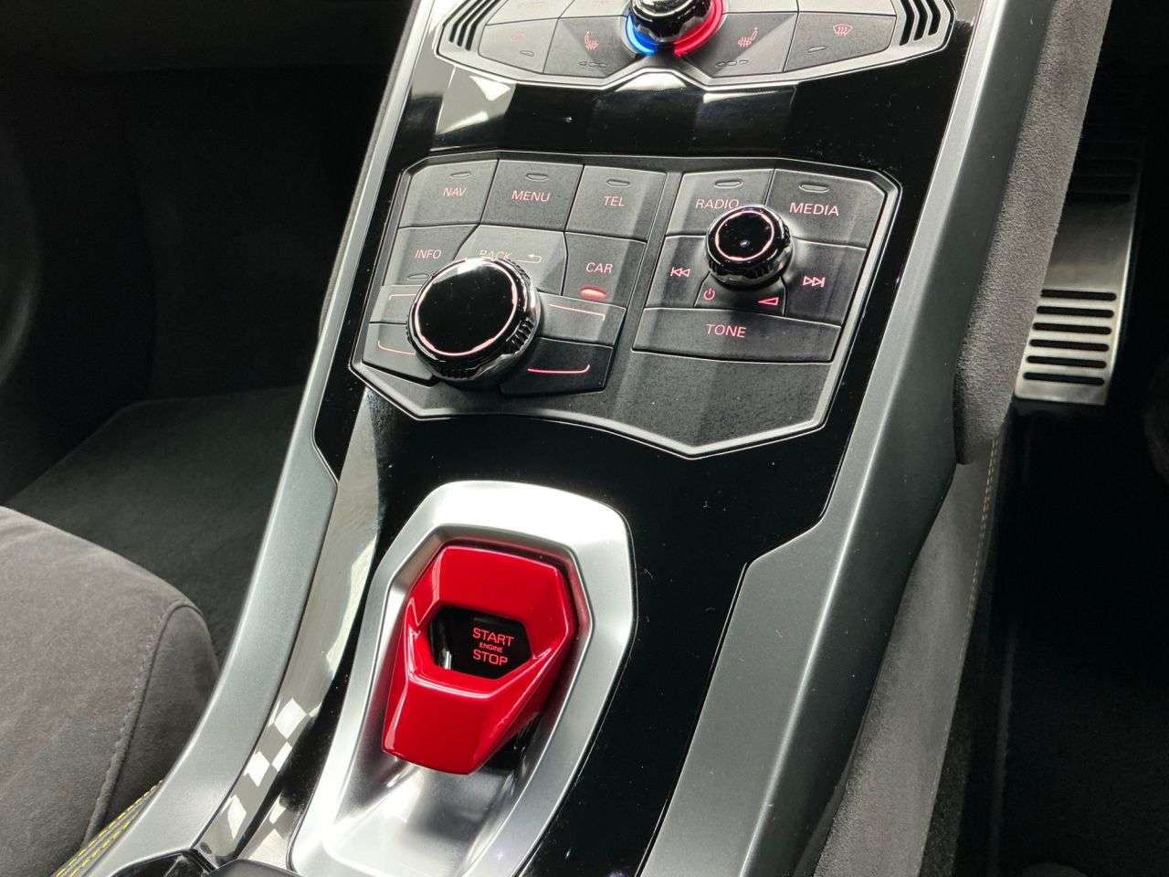 2017 LAMBORGHINI HURACAN 2017 LAMBORGHINI HURACAN