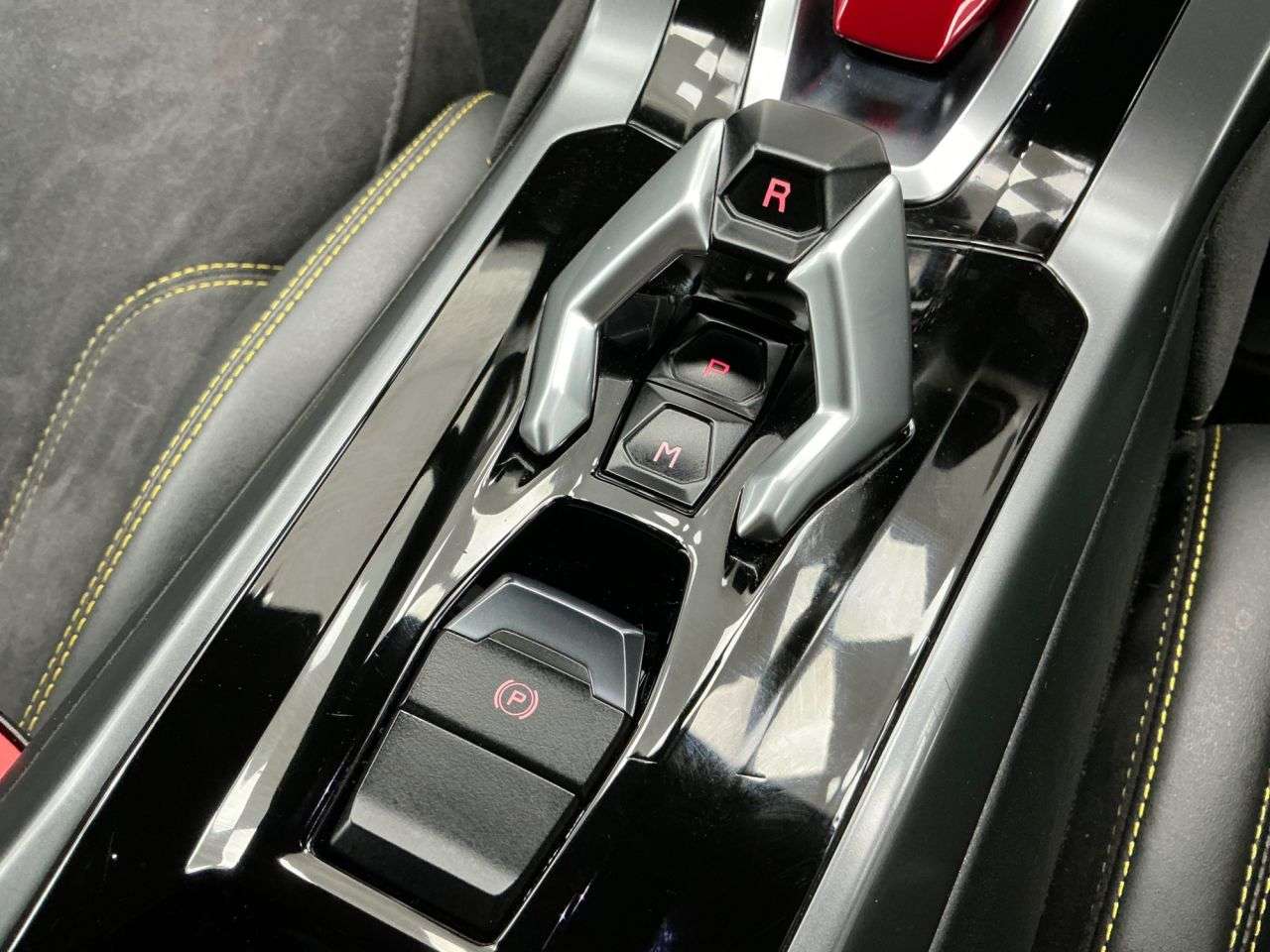 2017 LAMBORGHINI HURACAN 2017 LAMBORGHINI HURACAN