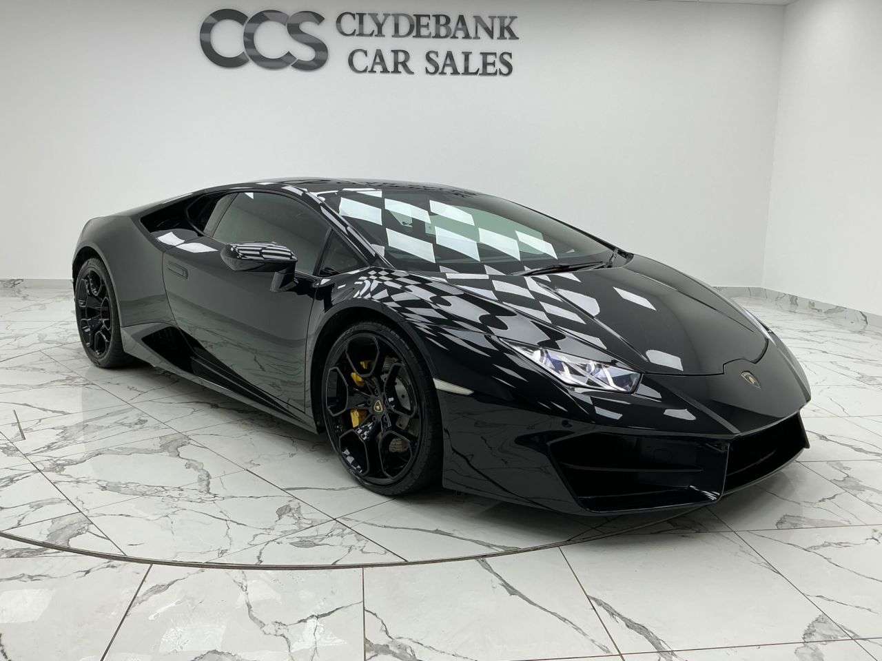 A 2017 LAMBORGHINI HURACAN 5.2L 12 Months MOT, Nose Lift, Full PPF A 2017 LAMBORGHINI HURACAN 5.2L 12 Months MOT, Nose Lift, Full PPF