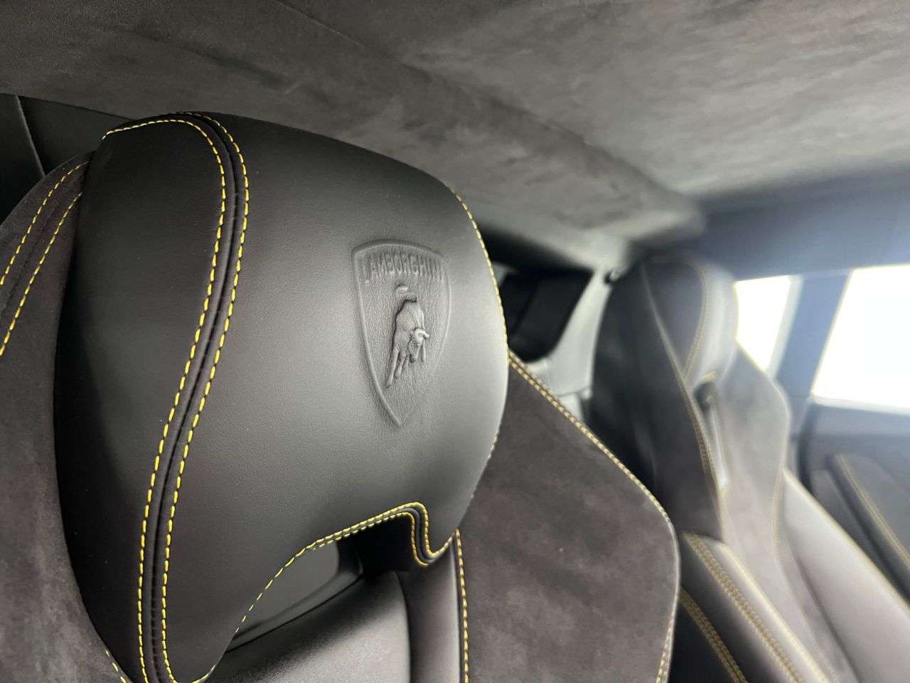 2017 LAMBORGHINI HURACAN 2017 LAMBORGHINI HURACAN