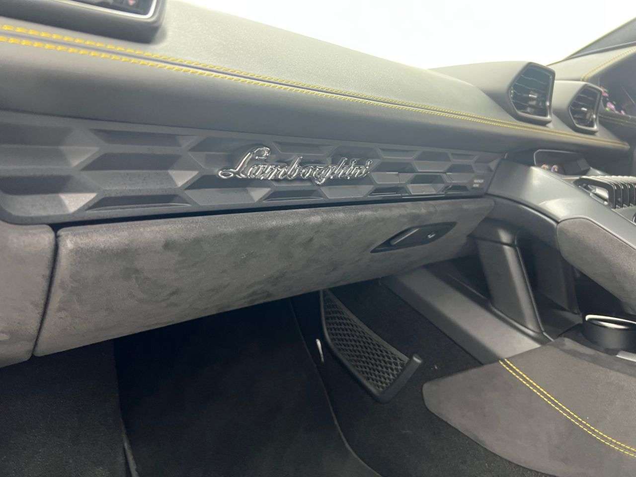 2017 LAMBORGHINI HURACAN 2017 LAMBORGHINI HURACAN